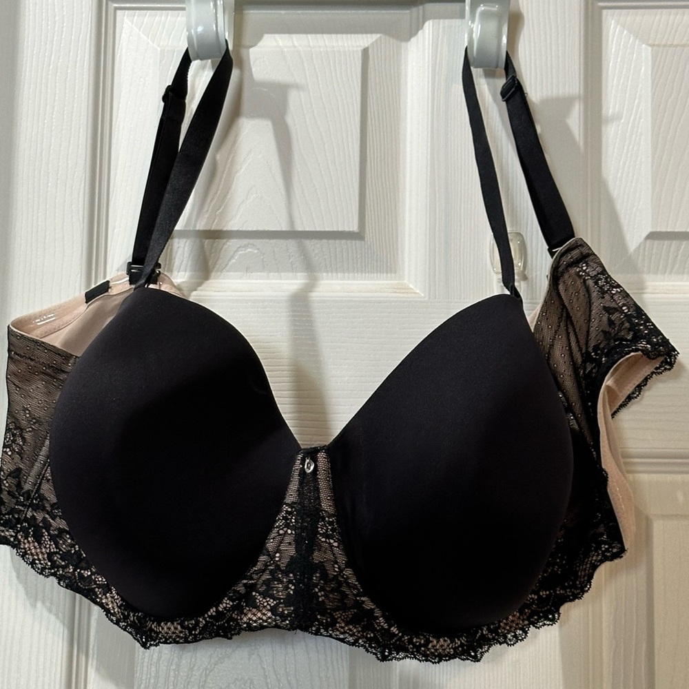 TORRID - 48d - BLACK & TAN BRA - NWOT